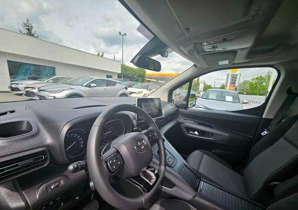 Toyota Proace City Verso cena 154900 przebieg: 20893, rok produkcji 2023 z Wleń małe 352